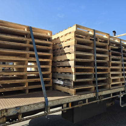 Australian Standard Pallets loaded on a tray truck