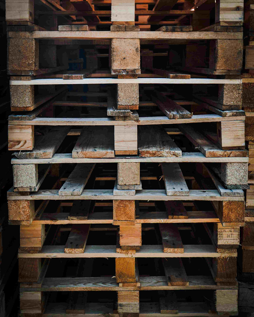 Buy Pallets in Adelaide Top Pallets